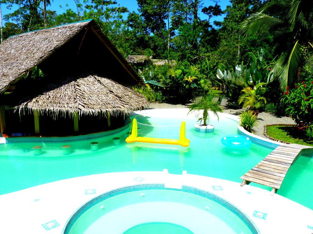 3 Bamboo Eco Lodge 卡维塔 外观 照片