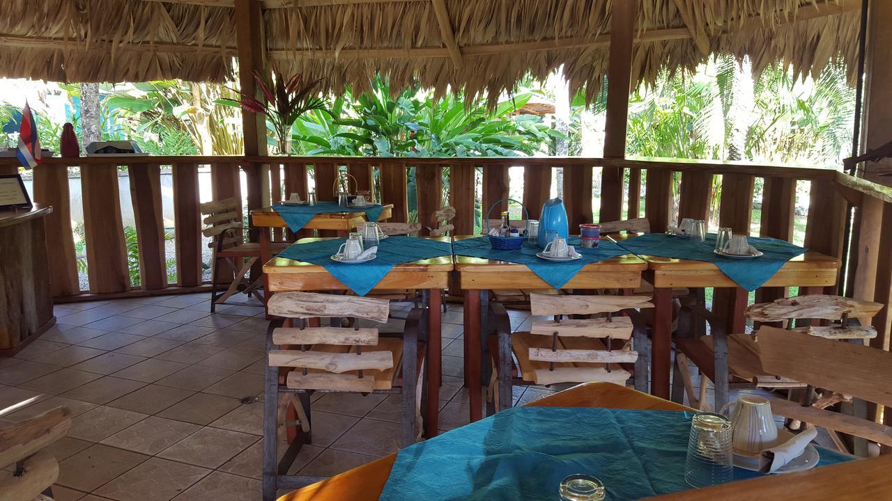 3 Bamboo Eco Lodge 卡维塔 外观 照片