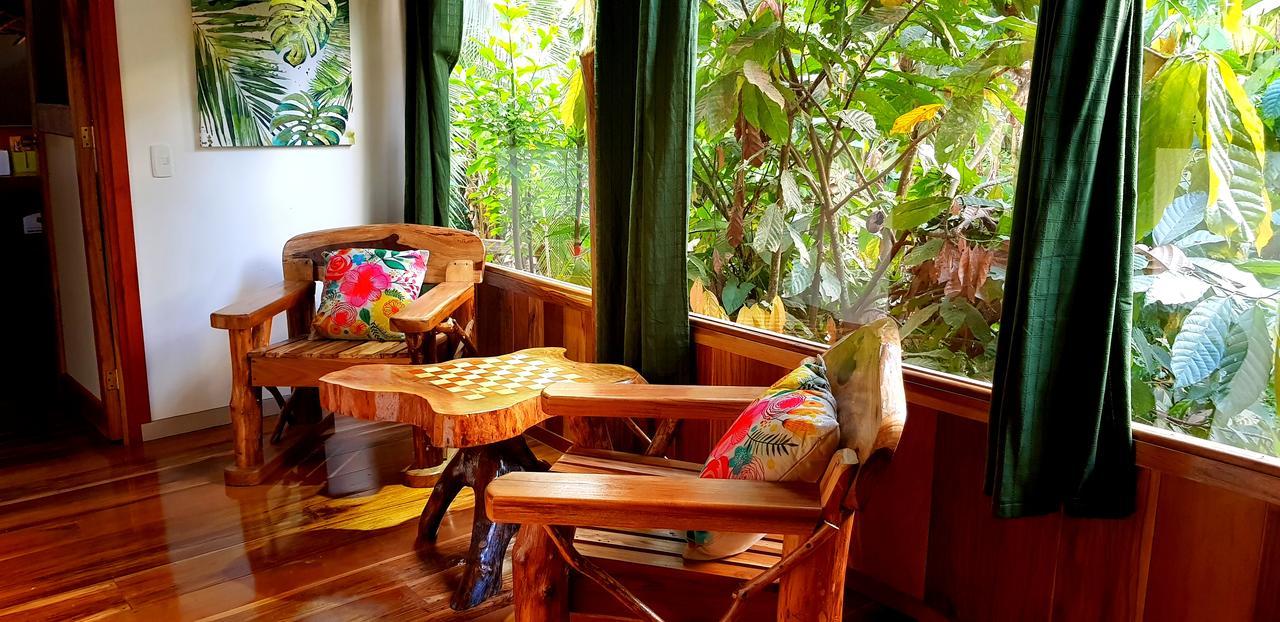 3 Bamboo Eco Lodge 卡维塔 外观 照片