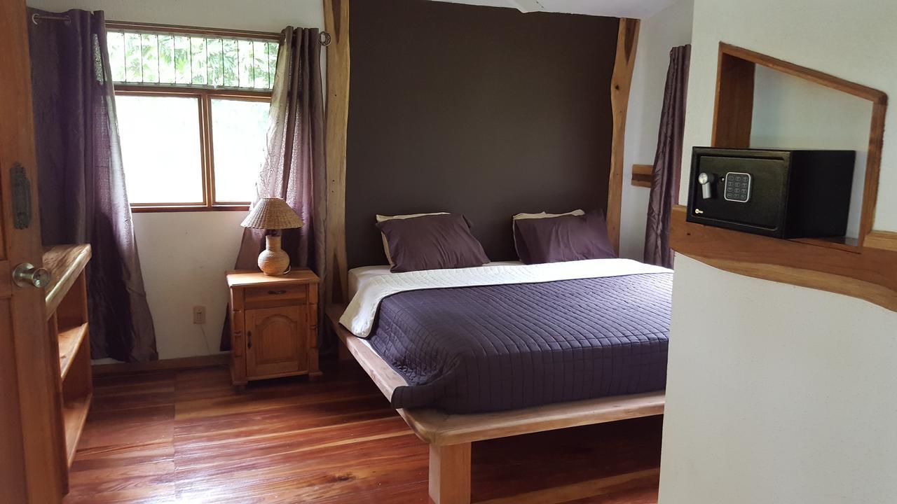 3 Bamboo Eco Lodge 卡维塔 外观 照片