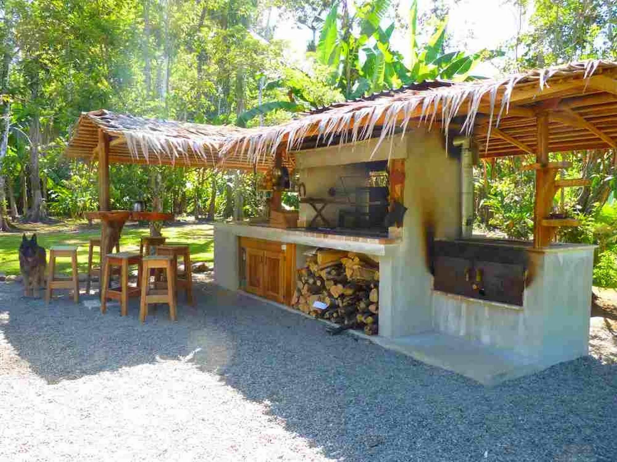 3 Bamboo Eco Lodge 卡维塔 外观 照片