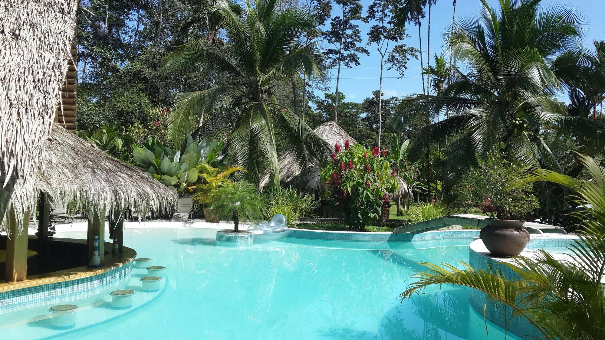 3 Bamboo Eco Lodge 卡维塔 外观 照片